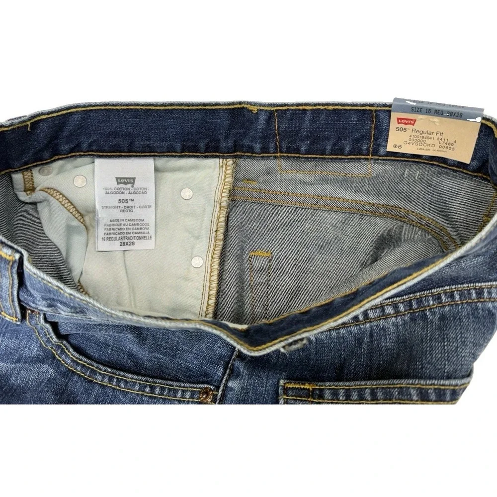 NWT Levi's 505 Regular Fit Straight Jeans Blue Denim Medium Wash Classic 28x28